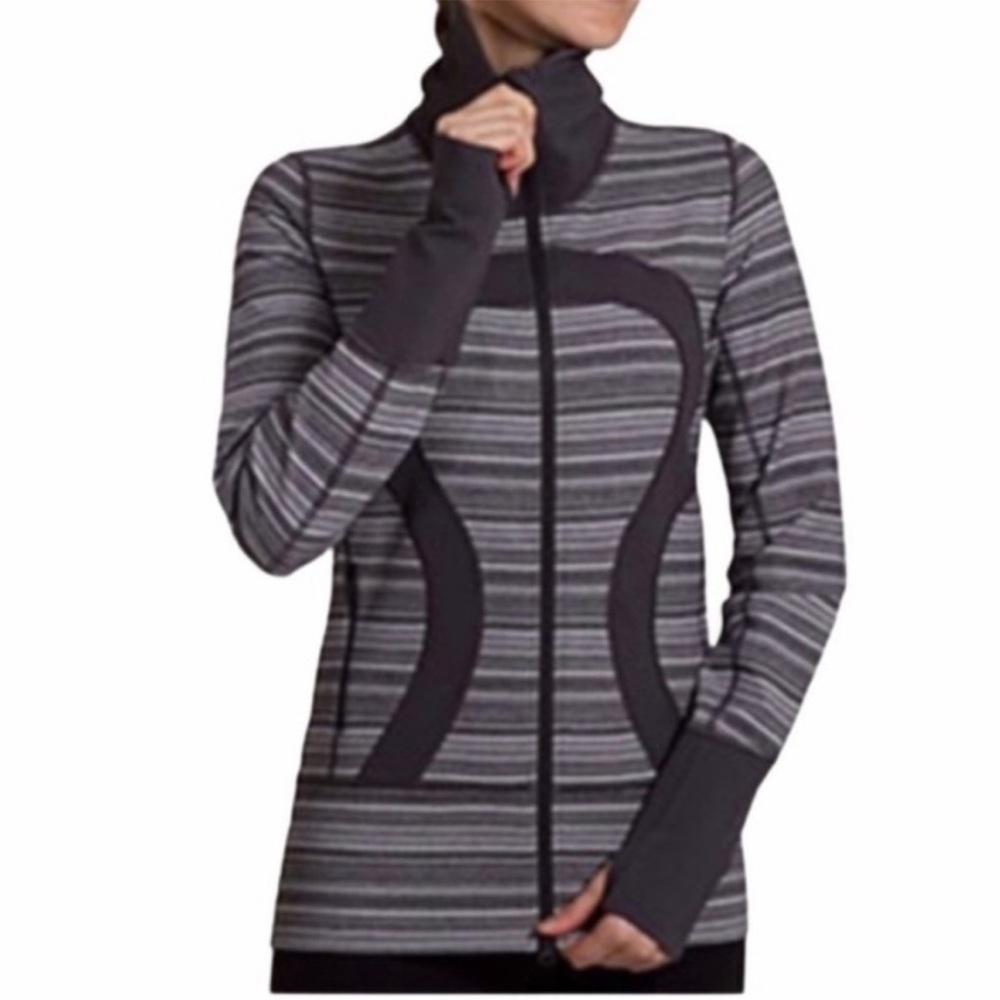 SOLD Lululemon In Stride Full Zip Jacket
Color: Strata Stripe Size 10